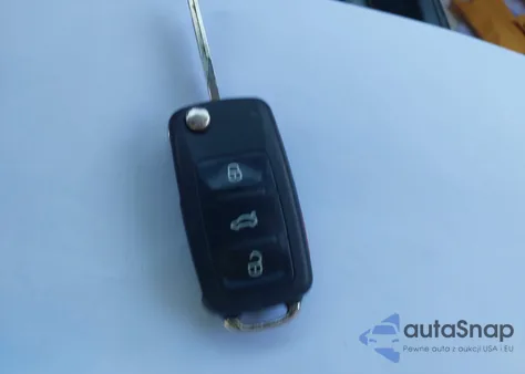 2017 Volkswagen Jetta 1.4T Se from USA, damaged, VIN 3VWDB7AJ2HM259624